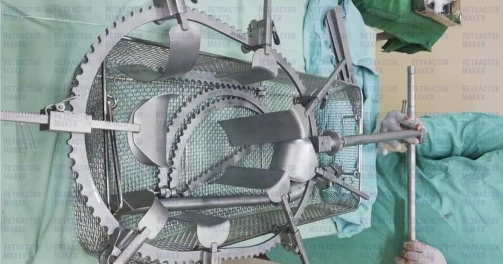Bookwalter Retractor Assembly